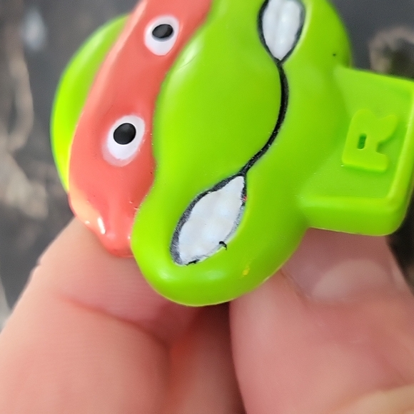 1990 Teenage Mutant Ninja Turtles Ring TMNT Shreddies Cereal Premium Prizes Raph - Picture 2 of 3